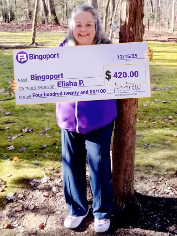 bratt with their winning cheque